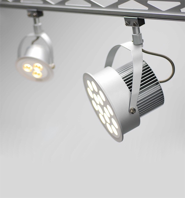 Baja Tensión luz Track